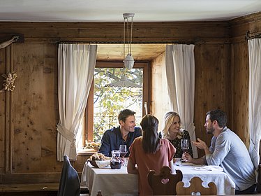 Törggelen in Südtirol: ein geselliger und genussvoller Brauch